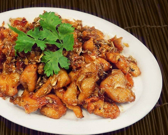 Image: Garlic and Pepper(Tod Gra Tiem Prik Thai)
